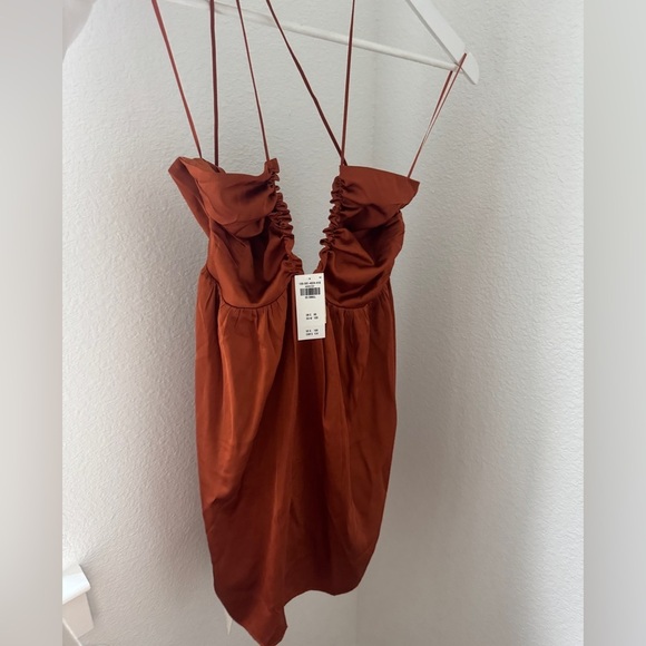 Abercrombie and Fitch ruched satin dress - Picture 4 of 7